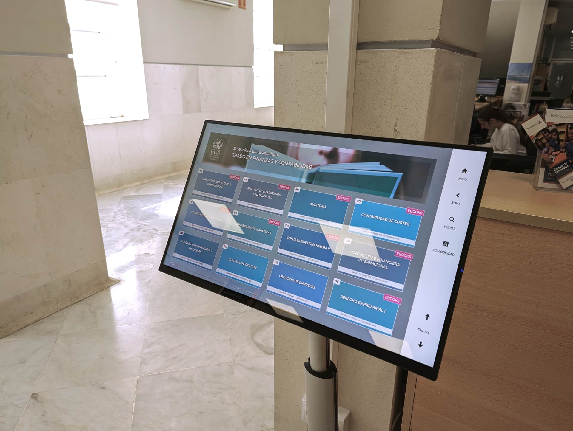 Kiosk mode - Social and Legal Sciences Library at the University of Cadiz